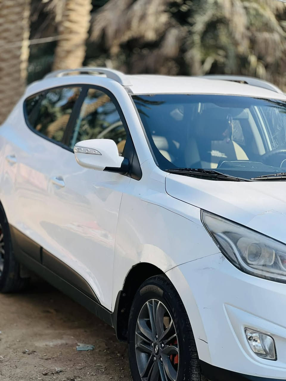 السلام عليكم
توسان موديل 2015 خليجي  رقم قادسيه تحويل ثاني يوم كير ومحرك2000 ع شرط تبريد تدفئه تخم تاير كله جديد بيه جاملغ مبدل وبيه مكانات بارد
مكان السياره الديوانية دغاره ***********
سعر148وبيه مجال
