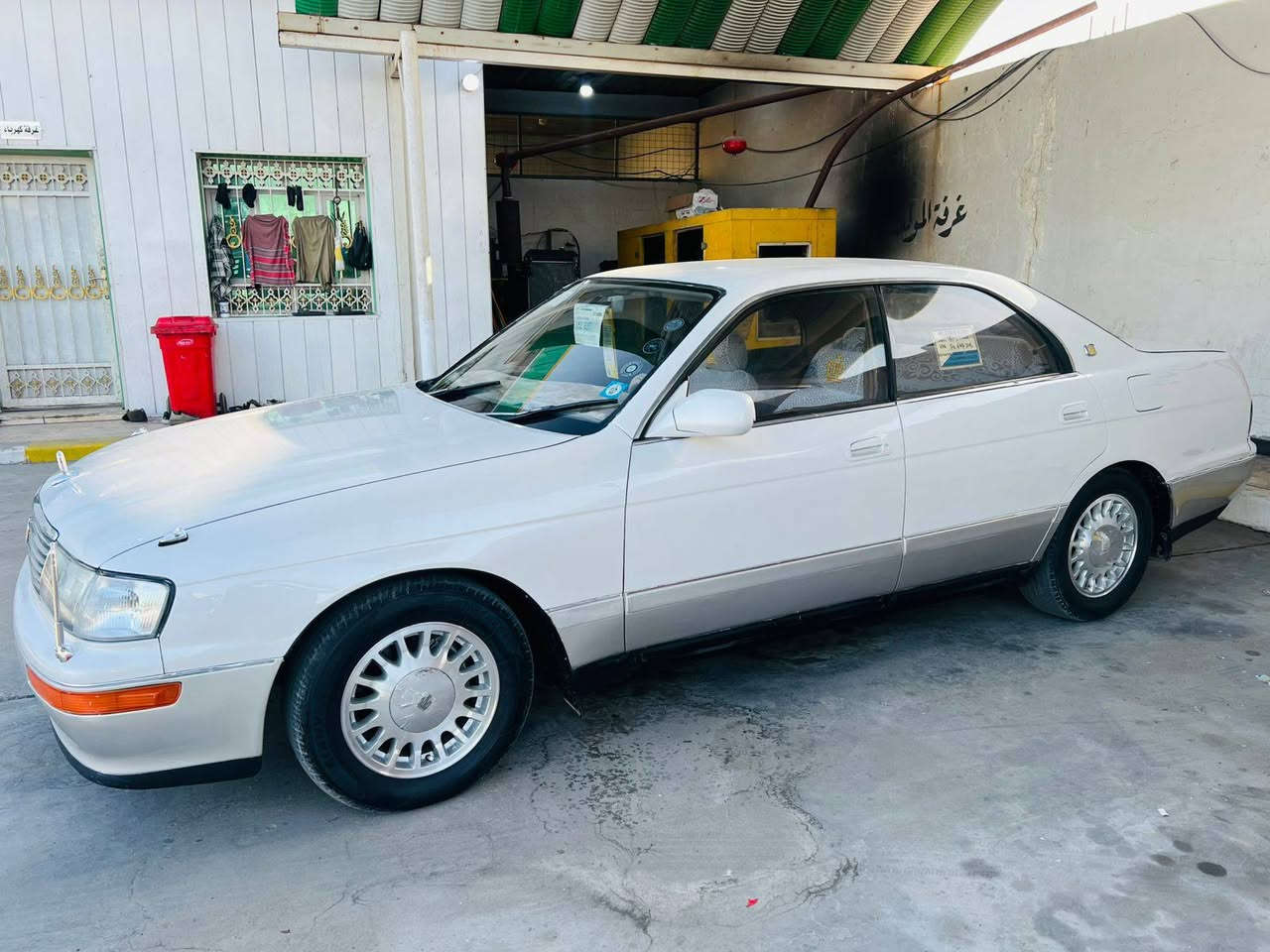 سلام عليكم للبيع سيارة بطة رقم بصرة نكليزي  مشروع وطني تحويل مباشر سيارة كفالة كص ونقل والضربة مكينة وكير كفالة سيارة جاهزه حدادة تخم تاير ويل كب جديد مسجل شاشة كشنات كهربائي كهربائيات كلها شغالة العنوان البصرة الزبير. 
السعر 53
***********
