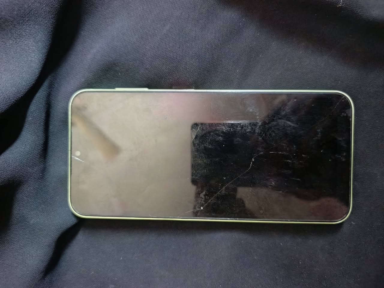 سلام عليكم 
جهاز اي14 جهاز مكفول بي بس ذني فطور بشاشه مامئثرات بيع او مراوس شعندك نزل


**إذا كنت صاحب هذا الإعلان وتريد حذفه لأي سبب، رجاءا أرسل رسالة إلى الدعم الفني**