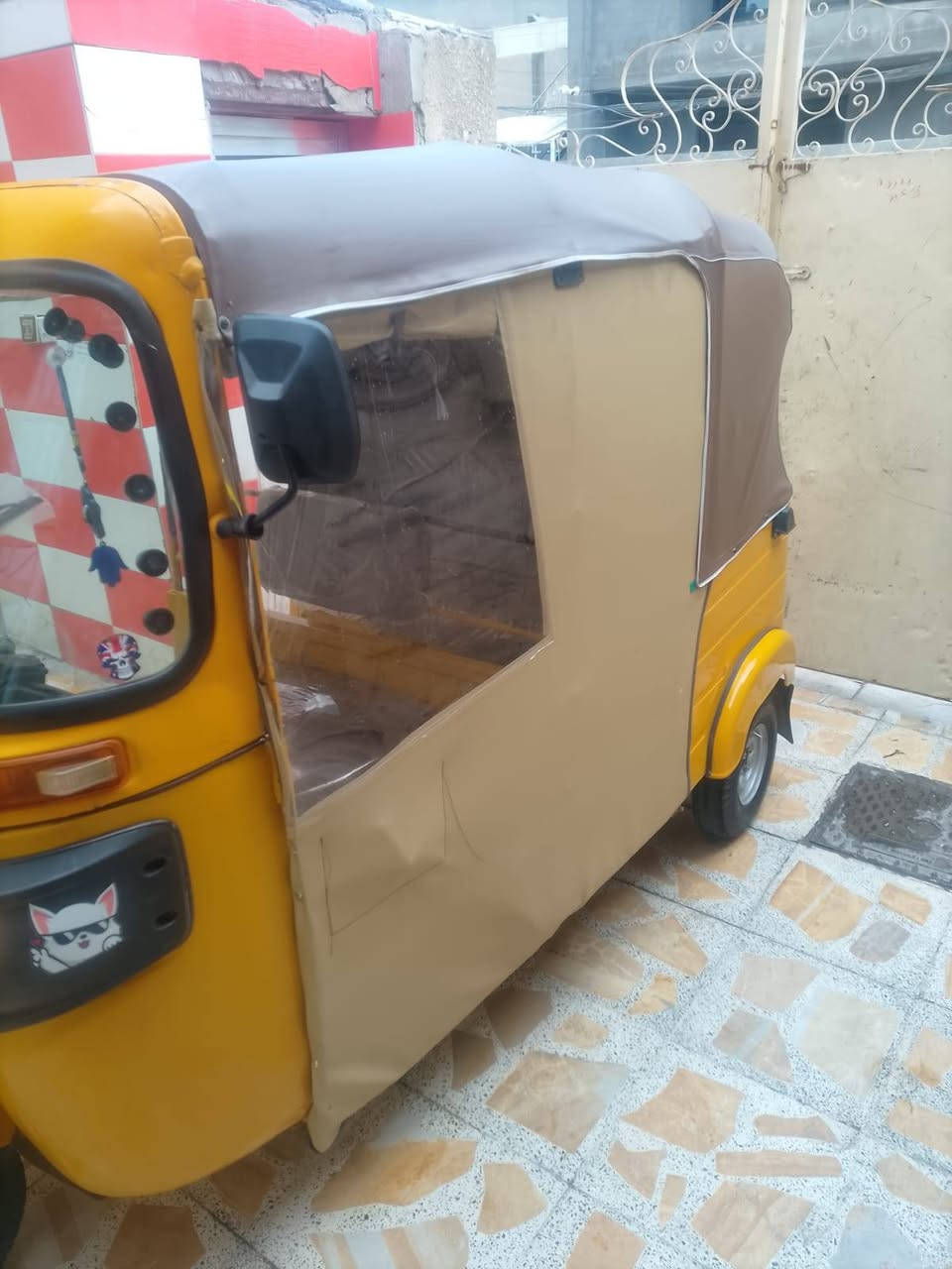 السلام عليكم تك تك 19 نزول 2020شهر2 يعني 2020 جاهزه من كلشي كبل للشارع مكينه جديده  كشر بي رشات صبغ تراي وين ماجان تك تك مال جناي تحويل ثاني يوم رقم وسنويه مكاني بغداد جديده السعر 6400 ***********
