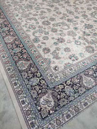 یەک تاک فەرشی ئێرانی 700شانەی ئەسڵی دەرەجەیەک بۆفرۆشتن قییاسی3بە4بێ دڕ...