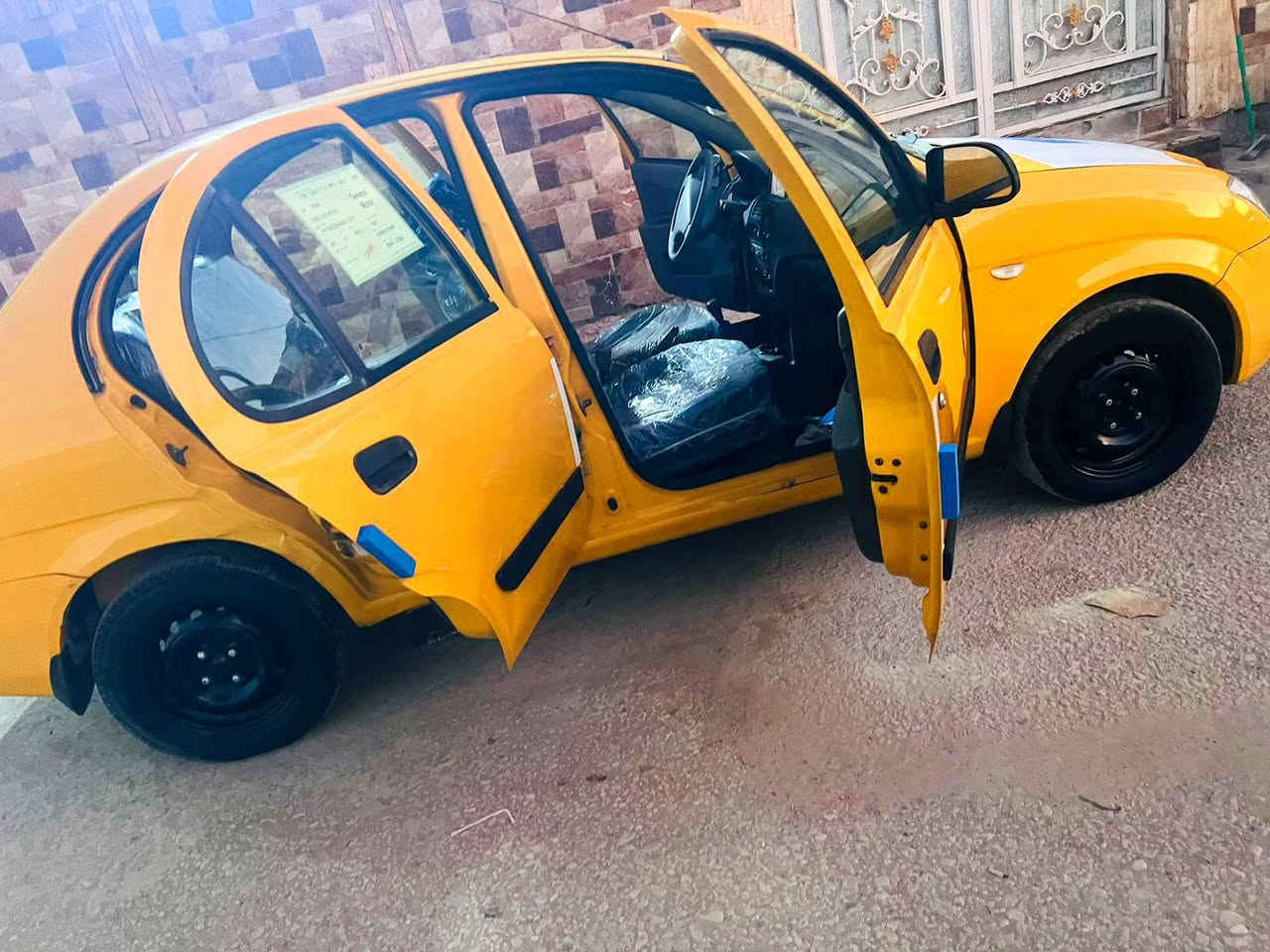 السلام عليكم بيع سريع سريع 
للبيع طيبه موديل 2017 رقم بغداد مشروع وطني تحويل مباشر مصفره هيئه وغرامات السياره مكفولة  مكينه وگير وحداديه وتبريد وتخم تاير جديد وداخلها جديد شاشه وكاميرا خلفية وحساس السياره جاهزة من كلشي مابيها برغي نقص السياره مال جناي مامشتغله تكسي السياره جديده وجاهزة خير من الله السعر(46)$ ورقه وبيها مجال بسيط للاستفسار الاتصال على الرقم (***********) مكاني بابل اخوان فقط الشراي يتصل وعيوني اله الي ميشتري لايتصل ولايعلق اسف ع الاطاله
