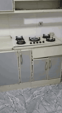 كونتر للبيع مكاني بل بصره الجزيره سعره 350 ***********
