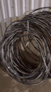 كيبل حجم 35 -4خط نضيف 100‎%‎ مستعمل قليل طوله 225  سعر المتر ب3 وبي مج...