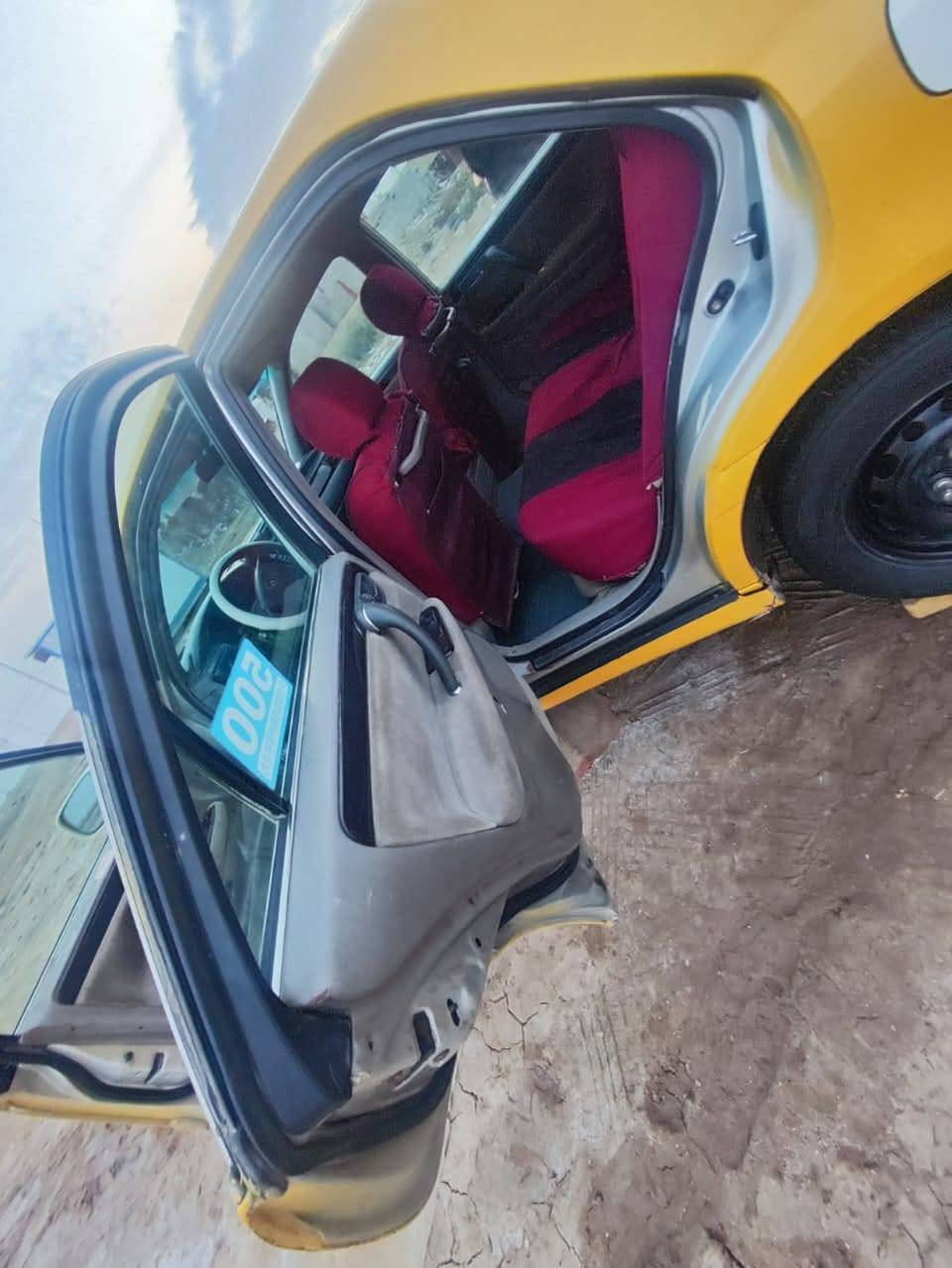 السلام عليكم ملكه جنون ابو تاج
موديل 2004 كرستال اصل سنويه منتهيه سياره مكفوله كفاله عامه من كلشي مكفوله من كص ونقل جثه وضربه مكفوله كفاله عامه سياره مكينه وكير فيفتي سياره جديده ونظيفه. وما ناقصه برغي تحكم ستيرن لايت زنون برده خلفيه رقم بصره الماني فول سياره خير من الله الاستفسار أكثر *********** رصيد واتساب والخاص مفتوح رجاء لمو شراي لا يدخل خاص او يتصل
