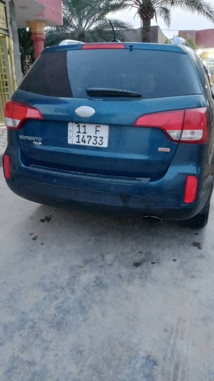 سلام عليكم سورنتو للبيع رقم بغداد بسمي موديل 2014شكل 15 بيه بنيد صبغ ما شيه 118حقيقي سبير ما نازل كير محرك حداديه كله جديد سياره مال جناي سعر 128وبيه مجال رقم الهاتف ***********
