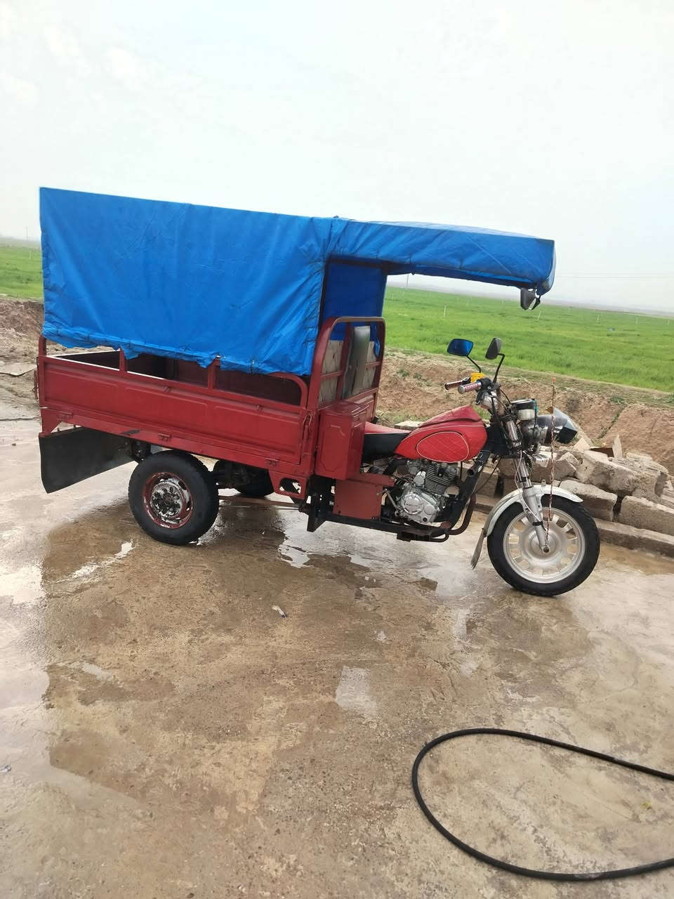 ستوته نضيفه للبيع كهربايات كامله لايتات كامله محرك مابي صرف سلف هندر تايرات نضيف سعر  100بيها مجال


**إذا كنت صاحب هذا الإعلان وتريد حذفه لأي سبب، رجاءا أرسل رسالة إلى الدعم الفني**