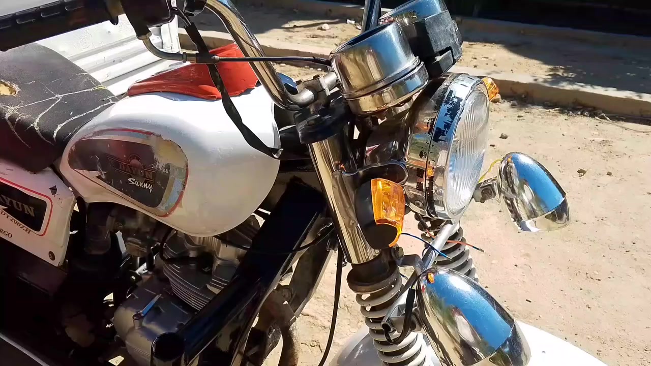 سلام عليكم  ستوته للبيع اوراق كامله مديل 2013شاصيهه كفاله كله شغال نكره سلف مكينتهه25بس بستم بدل بيهه مثل ماتشوف كدامك مانقصهه برغي سعرهه1350اوبيهه مجال مكاني شطره ***********
