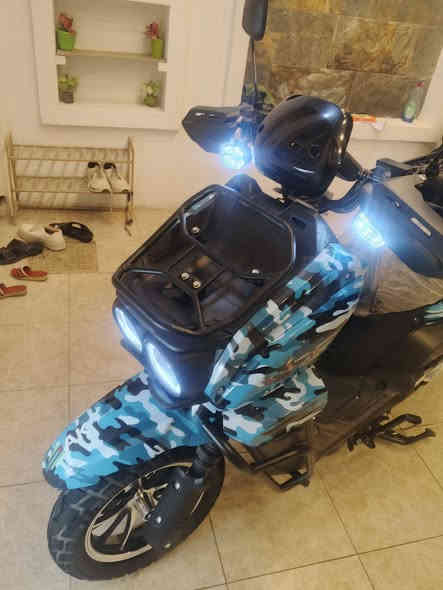 السلام عليكم للبيع ماطور اباجي
موديل 2025مستخدم شهر واحد فقط 
6بطاريات 36انبير 
الماطور فول الفول بعده لك 
تشغيل كارت +بصمه و سويج 
دبلات امامي خلفي جدد 
ملف 3600فول 
السرعا 90حقيقي 
السعر مليون 50الف 
الرقم ***********
مكان الفلوجه حي الشهداء
