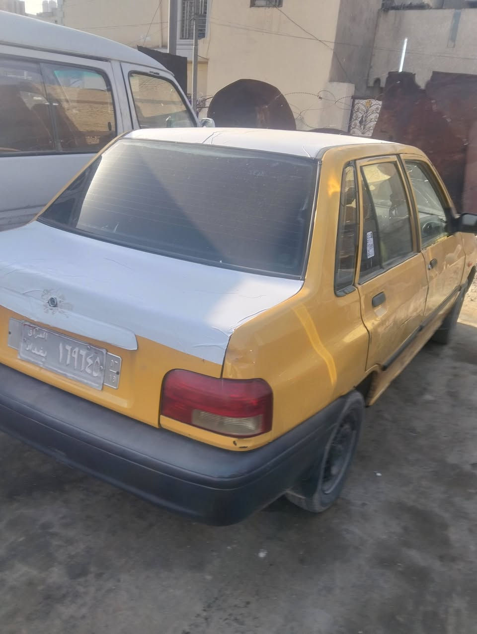 سلام عليكم ورحمة الله وبركاته عندي سايبه البيع موديل 12 سنويه واجهيه مستمسكات راعيها موجوده السياره جاهزه مكاني بغداد قرب علوه رشيد عوريج رقمها بغداد احمر بدون تحويل السعر مليون 600 بيها مجال الطيبين قليل حك الجيه مايجبك اعبر المنشور لاتعلق تجاوز الشراي خادم اله ، ***********
