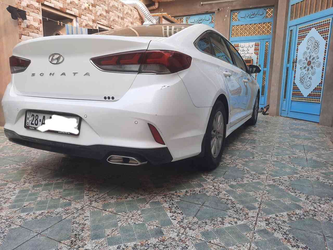 **السلام عليكم
*سوناتا 2018 وارد أمريكي  
حادثه بنيد مصلح لامفتوح ولامبدل وقبق الجنطه بيه ضربه كله عله بارد ضربته حلوه جاهزه من كلشي حداديه تخم تاير تبريد مكينه كير 
ما بيه اي نقص
رقم نجف نكليزي 
*مواصفات 
رادارات نقطه عمياء
شاشه + كامره
حساسات خلفيه
درايف مود 
تحكم استيرن 
تلاث انضمه قياده 
ايكو واسبورت وعادي 
 مانع انزلاق  
سايد أبريك 

المكان ذي قار   

للاستفسار اتصل على هاذا الرقم 
***********
