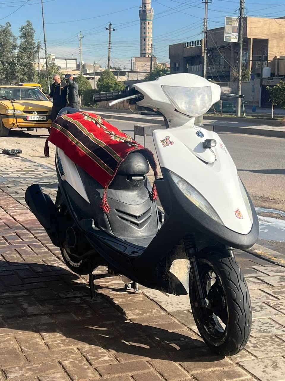 سلام عليكم اخوان دراجه ماكس عدله دراجه صار ٥اشهر منزليها كتها الورقها مال كمرك موجودها كهرباء كلها شغله مكينها ناعمه بلاديه مختمه كلها بيها نواقص بصيطها متعبر ل15 سعر ٥٥٠ عنوان شعب شارع صحه رقم ***********m
