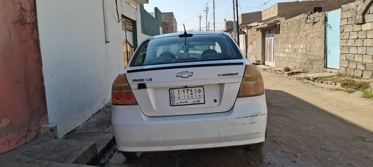 افيو 2010 
محرك استرا
كير توماتيك
بوند مبدل
رقم الماني
كابون بانزين بيها
سعر 67 
الاتصال
***********
***********
