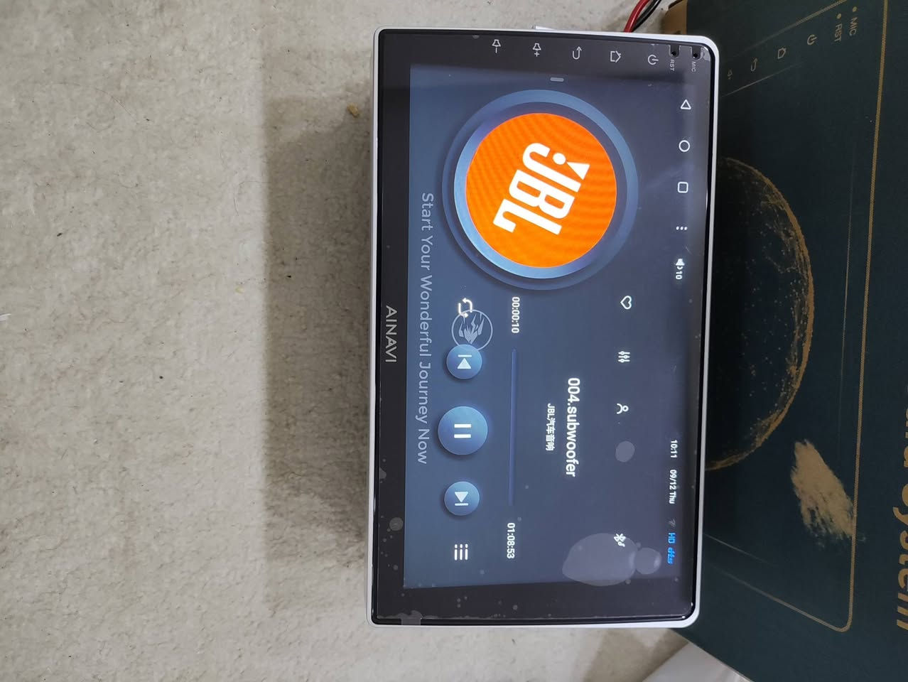 شاشة Ainavi
رام 8gb ذاكيرة 256gb
فول واحد على واحد منفذ hdmi
للاستفسار ***********
