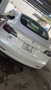 🚗 للبيع: سيارة تيسلا موديل 3  – سنة الصنع 2023 Standard One motor  Off...