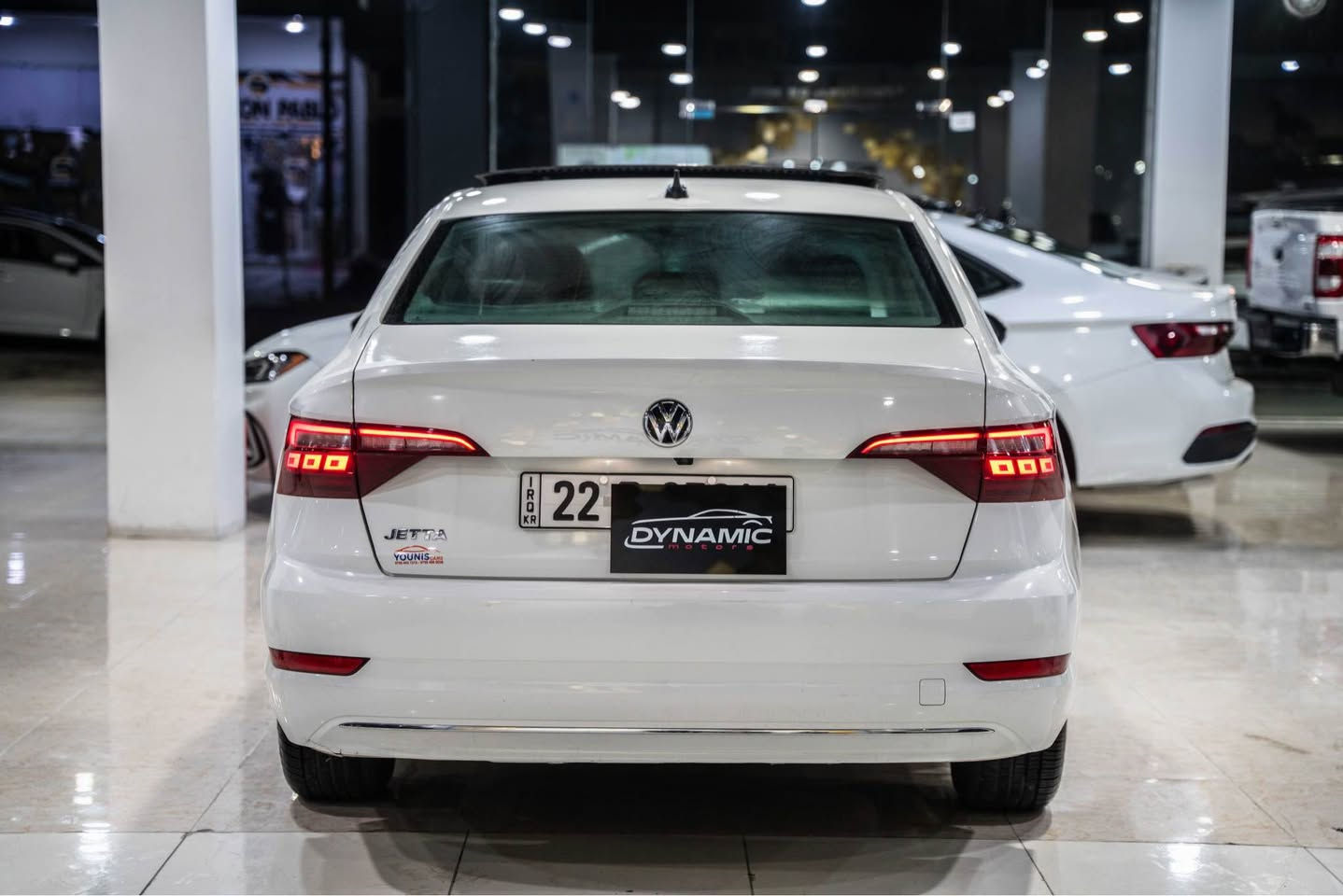 2021 VOLKSWAGEN JETTA, SE پانوراما 
سعر 158$🔥🔥🔥
موديل: 2021
وارد : امريكي 
مواصفات :SE -
‎عدد الأميال : 41,000ميل
الون : ابيض
الون داخل ؛ اسود
‏‎سلندر :  V4
‎صبغ :  ١ قطعة   
‎ارباك : ستيرن و بردة
سيارة رقم اربيل
مكان اربيل شارع حديد و خشب معرض دايناميك موتورز
‏‎من المعلومات الرجاء التصل علي وتس اب
سعر جدا مناسب 🔥🔥🔥📲📲
                                                                                              *********** -

** *** *** *** *** *** *** ***

2021 VOLKSWAGEN JETTA, SE پانوراما 

موديل : 2021
هاوردةي : امريكي 
مواسفات:  -SE
‎ماوەی ڕۆیشتن : 41,000ميل
‏‎پستۆن : V4
رةنگ: سپي
رةنگي ناوي : رةش
بوياغ:  1 پارجة  
ارباك : سوكان و شان
ژمارة هةولير 
ناونيشان هةولير جادةي حديد و خشب پيشنگاي دايناميك موتورز
بو زانياري زياتر پةيوةندي بكةن بة وتس اب
نرخيكي گونجاو 🔥🔥🔥📲📲

*********** - أربيل, العراق

