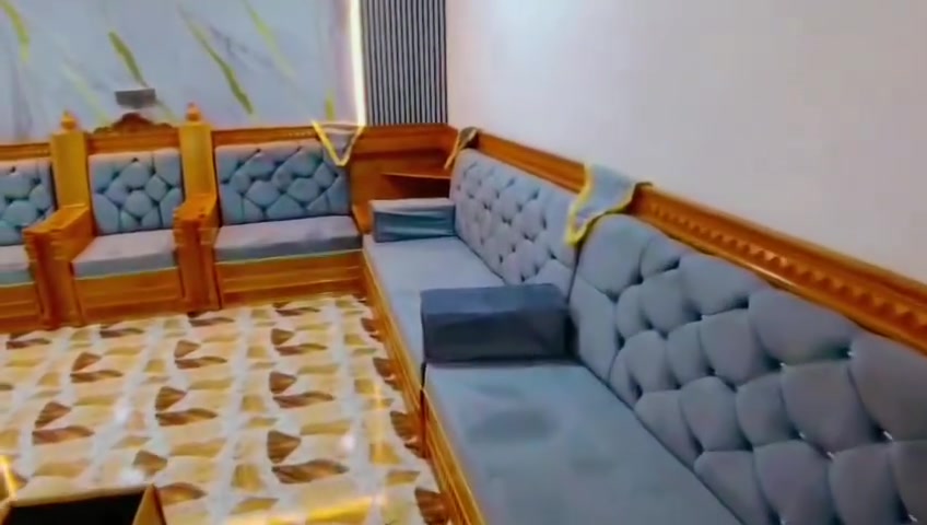 بسم الله الرحمن الرحيم 🤍
دوشمة ونجارة ابو اوس 😍
الشغل مثل ما موضح بالفديو شغل درجة اولى 
سفنج مميز اول 📌
بلوك 18ملم سير تارس 📌
كل هذا والمتر بس ب 150الف يا بلاش البلاش 😍
ملاحضة: السعر يشمل العمل كامل بالاضافه الى الصبغ يعني يجيك شغل جاهز من كلشي 
***********واتساب
