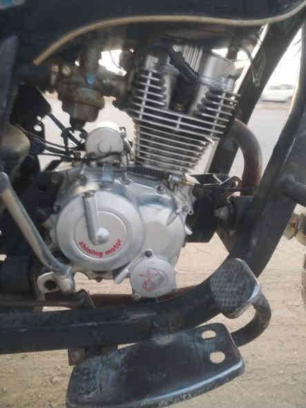 سلام عليكم ستوته للبيع موديل 19 مكفوله كفاله عامه اوراق شاصي ركبه  محرك جديد  كهربيايته كله شغاله ستوته كبل للشارع ماعايزه برغي سعر 1350 وبيه مجال مكاني حله انتصل 
***********
