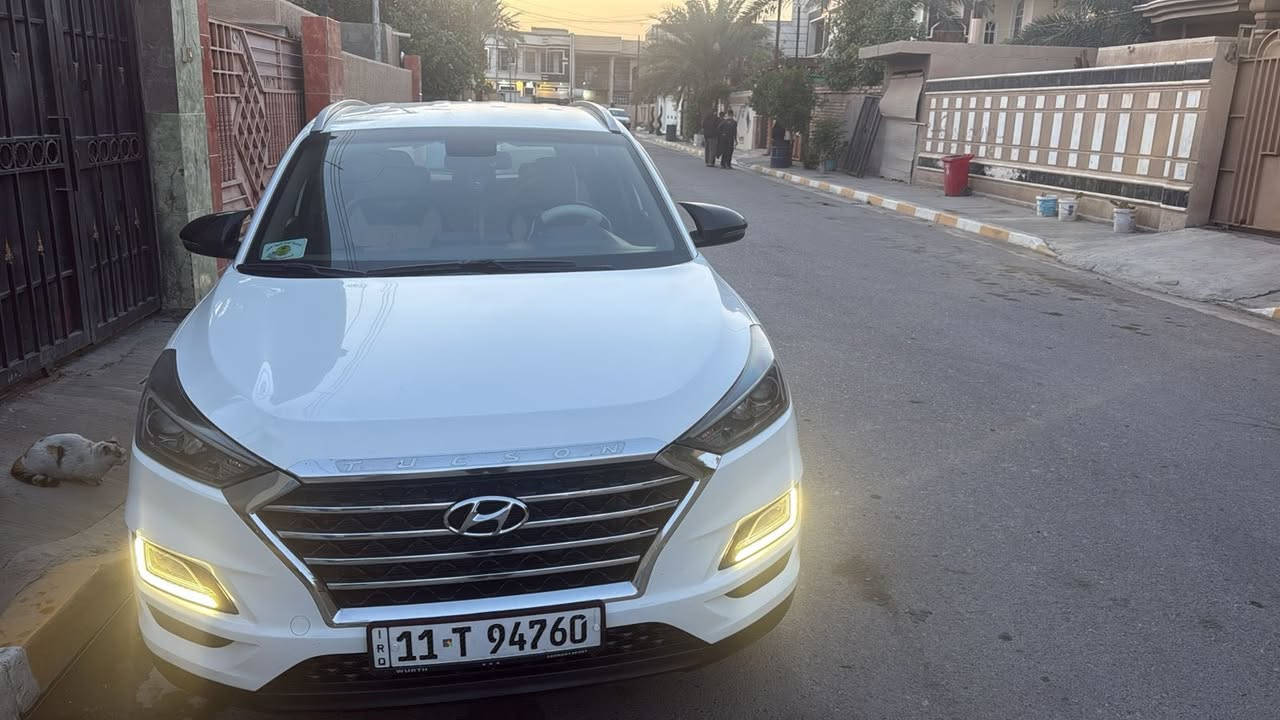 سياره توكسان خليجي للبيع

موديل ٢٠٢٠

فوووول مواصفات ١/١ عدا البانوراما

⬅️رقم بغداد الدولي الجديد

 مشروع وطني مجددة الى سنة 2029

ماشية 102 وشويه الف كم فقط

السيارة ب اسمي  

ومجددة السنوية ٥ سنوات

يعني من كلشي كاملة الياخذه مجرد تحويل ثاني يوم

السيارة مكفوله كفالة عامة عدا رصعات خفيفه بالباب والبنيد

والسيارة تايرات تخم جديد قبل شهر شديته

والاسبير المقدس منازل

مواصفاته /

بصمة تشغيل

بصمة ابواب

٣ انضمة قيادة

٢ كرسي كهرباء

أريل نفكيشن

شاشه أبل كار بلي البلادية مال كاصد

الداخل مخمل

شاحن واير ليس

٢ لدات امامية 

ثلاجه بلجكمجه

محرك ٢٠٠٠ دوش

فول تحكم ستيرن

حاجب نهاري

حساس امامي

حساس خلفي

كاميرا خلفية دوارة

مري شفط ويا القفل

سايد بريك بلرجل 

نضام ترحيب

ويل ١٨

مخرج Aux 

مخرج usb

لد امامي 

لد خلفي

اشاير بلمري

يدات نيكل 

قطعتين تبريد

⬅️والسيارة ع ايد وحدة من طالعه

⬅️ مكان السيارة الانبار

والسيارة جاهزه من كلشي

يعني الياخذة مجرد تحويل

السياره سعره 205 ورقه وبيها مجال 

(دفترين 205)

مكان السيارة الانبار

وهذا رقمي 

***********
