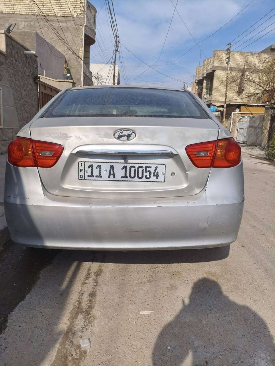 السلام عليكم النترا افانتي للبيع موديل 2008 سياره مكينه جديده حداده جديده تخم تاير جديد هزه رقم انكليزي بغداد قبل شهر محوله وسياره جاهزه من كلشي فقط الكشر يحتاج صبغ السعر 81 بيه مجال شي بسيط رقم ***********
