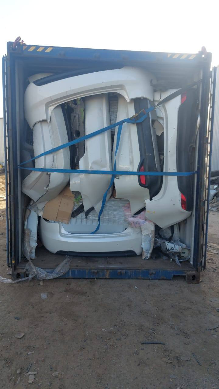 تعلن الشركه الاستراليه عن توفير قطع غيار السيارات هونداي ال جي تي بكافة موديلاتها بلجمله والمفرد ع بغداد حي القاهره قرب نادي الطلبه للاستفسار الاتصال 
***********
***********(جميع قطع غيارها بكافة موديلاتها)
