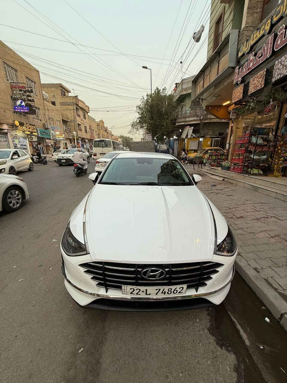 سلام عليكم سوناتا 2021 للبيع صور حادثها موجودة سياره بأسمي رقم اربيل السعر 153 وبيها مجال مكاني بغداد الشعب شارع الصحه للاستفسار الاتصال عالرقم *********** للبيع فقط
