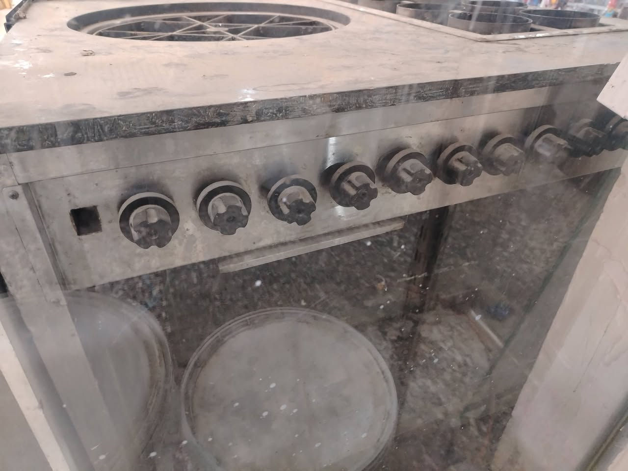 السلام عليكم ورحمة الله وبركاته
متوفر عدد ٢ يشتغل ع الغاز
ويكون دوار كهرباء
حيل نظيفات مال فنادق
السطح مرمر والشغل كله أوربي اعتقد
موجودات بالثعالبه
سعرهن ٥٠٠ وبيهن مجال


**إذا كنت صاحب هذا الإعلان وتريد حذفه لأي سبب، رجاءا أرسل رسالة إلى الدعم الفني**