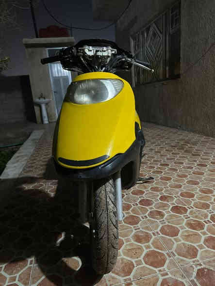 السلام عليكم ورحمه الله
سبيسي ماليزي للبيع دراجة ناعمة وحلوة 
نقصها كتف شحن أما البقية شغالة 
سعرها 250 وبيها مجال شي بسيط 
موجود ع الخاص و الرقم
***********
