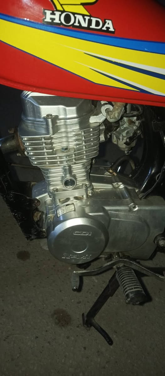 سلام عليكم درجه نامه للبيع صاله توه معمره برغي مافتوح سعر 600 وبيه مجال المو شراي لايدوخني رجان وهاذ رقمي ***********،
