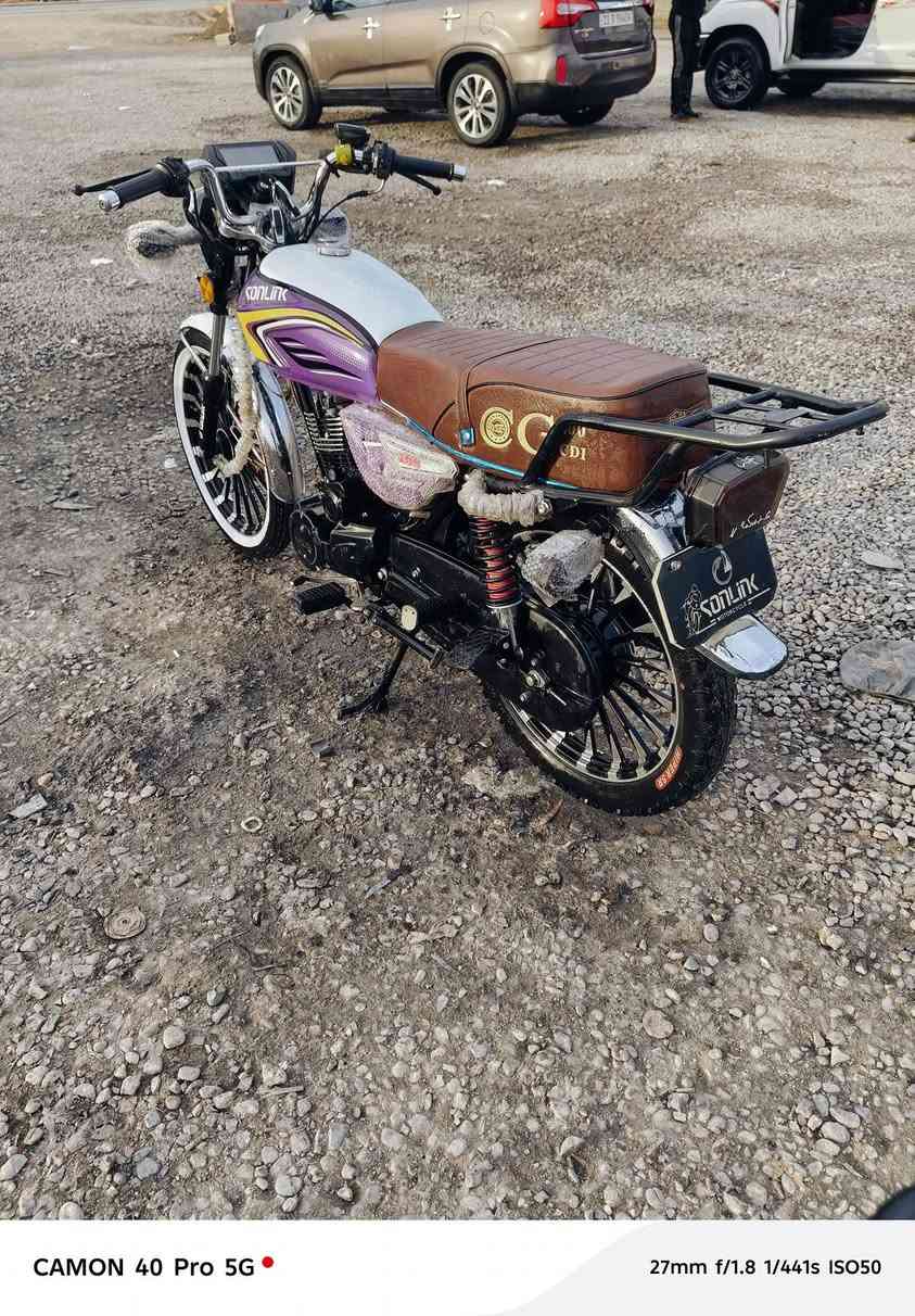 سلام عليكم دراجه سيفان مديل 24شكل 25 دراجه مكفوله كفاله عامه مكاني خالص هبهب السعر 700 وبيه مجال ليريده اني حاضر ***********
