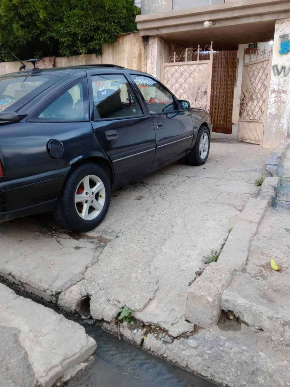 فكترا حجم 20 جنطه سيارة جاهزة ومكينه وكير شرط .. مصبوغه عام للجماليه فقط بيه طخه خفيفه يم البكلايت الخلفي. وشرط التحويل 38وبيه مجال رقن الهاتف ***********  ***********
