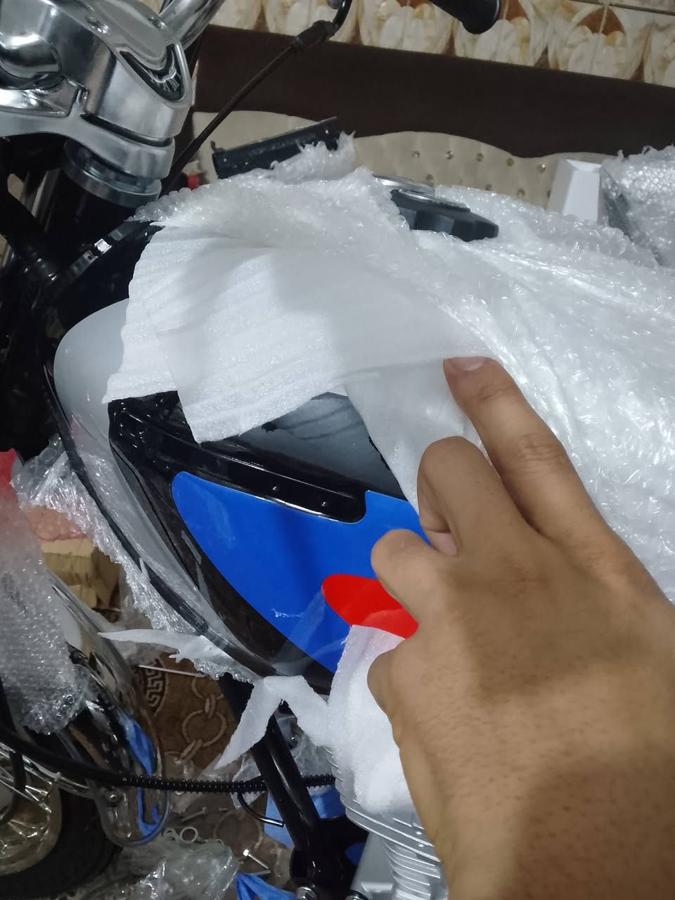 عمي سلام عليكم شباب عرض اليوم نار تفليش السعار دراجات نامه موديل 2026شبه اصلي 3احرف فول مواصفات عرض مده سبوع 750 الف بس مكان بابل سده الهنديه العلكايه مجاور مجمع بابل التجاري للاستفسار ***********
