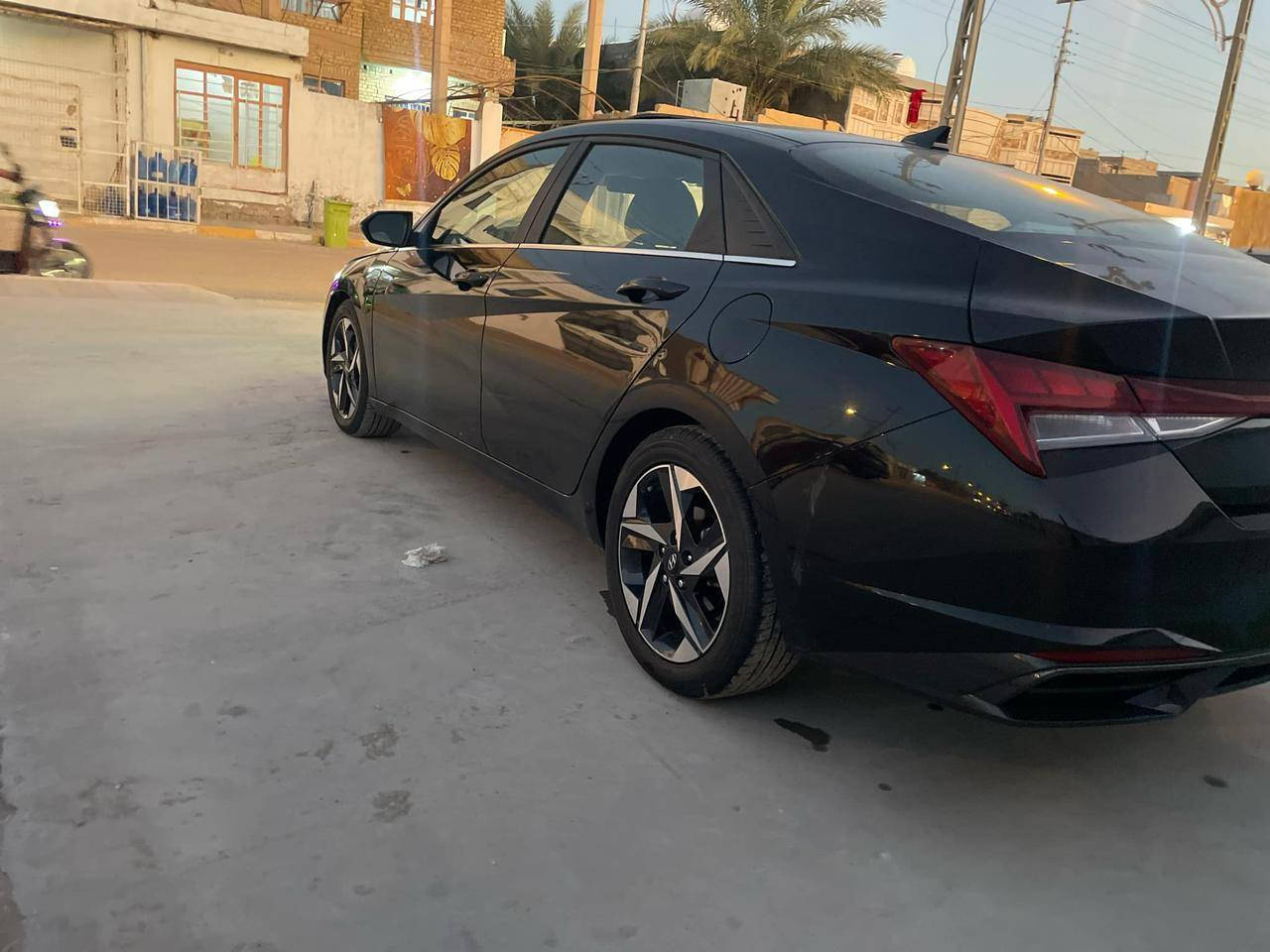 النترا ٢٣
ضرر بنيد مبدل بنفس الون بدون صبغ
شاصي لغد مكفول
ايرباك ستيرن فقط
موصفات فول
رقم بغداد معوقين باقي سنتين صير حره
السعر ١٤٥ بيها مجال
مكان السياره الفلوجه
رقم تلفون صاحب السياره ***********
