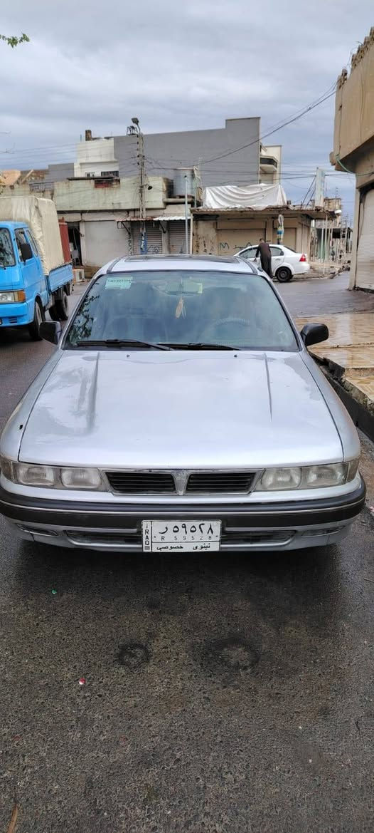 مسيوبوشي كلنت 1988 سيارة نضيفة طخم جديد محرك جديد طخم تاير جديد والنظافة كدام العين بيها معجون بالبوند قليل شرط بدون داخل كابون بانزين
السعر ٣٧ وبيها مجال مكلف بالنشر خابر
***********
***********
