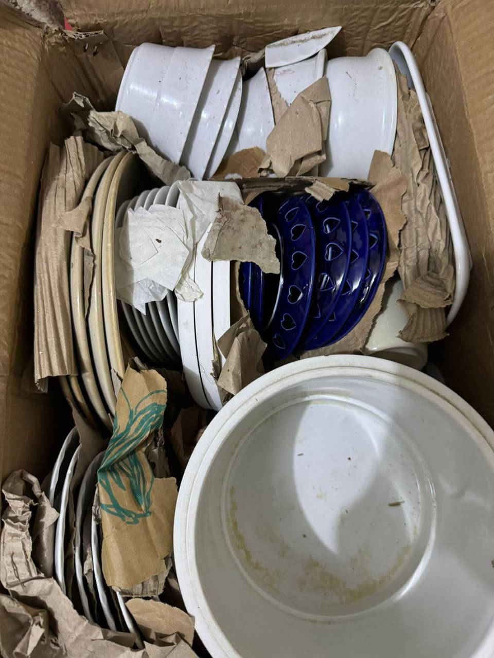 فرفوري كارتونتين خشن وناعم فول برخص مي😍 
ابيعهن شلعه سبب ماكدرت اكمل مشروعي مريضه🥰


**إذا كنت صاحب هذا الإعلان وتريد حذفه لأي سبب، رجاءا أرسل رسالة إلى الدعم الفني**