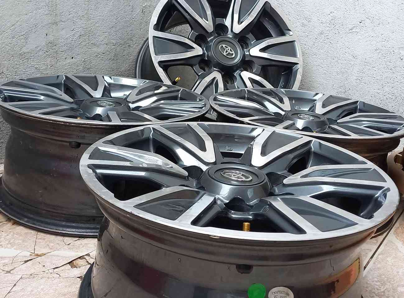 ویل کرۆمی مەرزێ بۆفرۆشتن لۆک لۆک
***********  ئەدمینی خۆشەویست 🥰🖤
