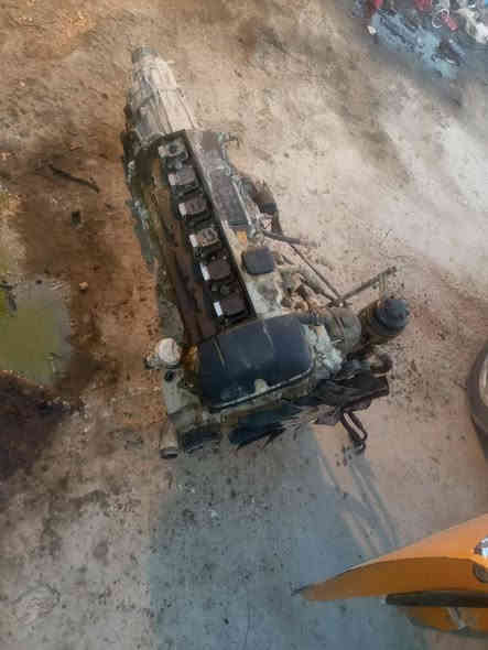 السلام عليكم اخوان عندي مكينه 528 دبل فإنوس كامله هيه وكير وتفرعات  نقص فقط ظفيره وعقل ابيع بشرط لاتبخير ولاتنقيص جديده كلش  عنواني ناصريه ناحيه الفضليه رقمي ***********
