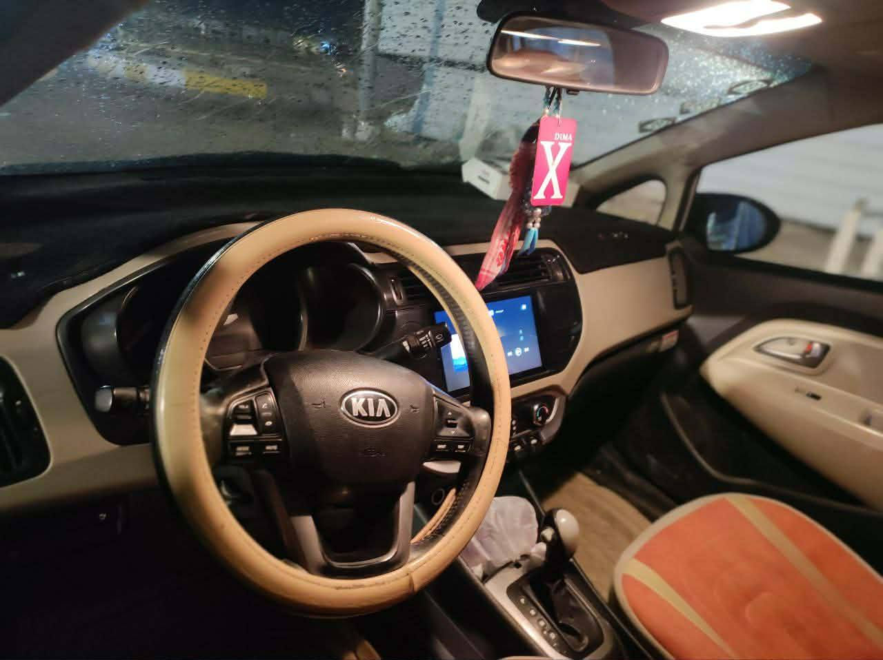 السلام عليكم اخوان
كيا ريو موديل 12 خليجي بيه قطعتين صبغ فقطط رقم بغداد فوللل مواصفات حداديه خير من الله كير ومحرك وصدر بلايلون تدفئه وتبريد حيل حلوه السياره أحله من الصور السعر 95 وبيه مجال حك جيتك للاستفسار الاتصال ***********🤍
