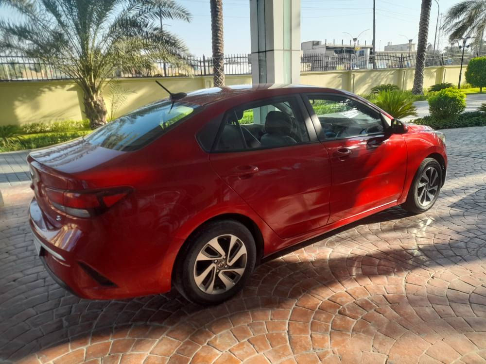 كيا ريو موديل 2021 وارد أمريكي
مواصفات S رقم كربلاء/ ماشيه ٣٨الف/حادثها جاملغ أمامي 
كامره ويل كب كشن جلد فول تحكمات تخم تاير جديد 
مكينه ١٦٠٠دوش دبل نوزل /سنويه جديده بأسمي 
كفاله عامه للمكينه والكير من الفتح والتبديل 
مكان السيارة كربلاء /*********** 
السعر 118$ وبيها مجال بسيط
