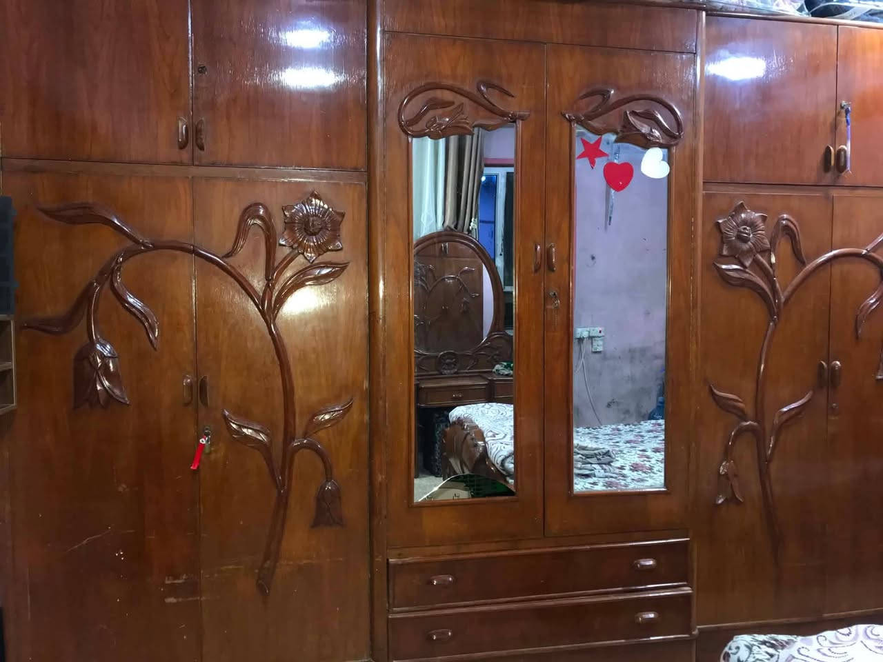 غرفة للبيع خشب ثقيل الشراي يجي خاص


**إذا كنت صاحب هذا الإعلان وتريد حذفه لأي سبب، رجاءا أرسل رسالة إلى الدعم الفني**