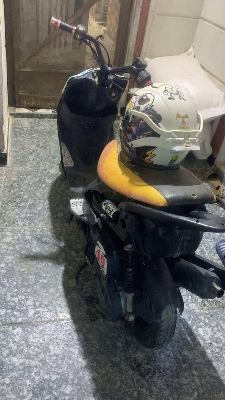 سلام عليكم دراجة ماكس عدله للبيع دراجه شلعه ومعدل خير من الله البصره الحكيميه السعر 550 وبيها مجال قليل ***********
