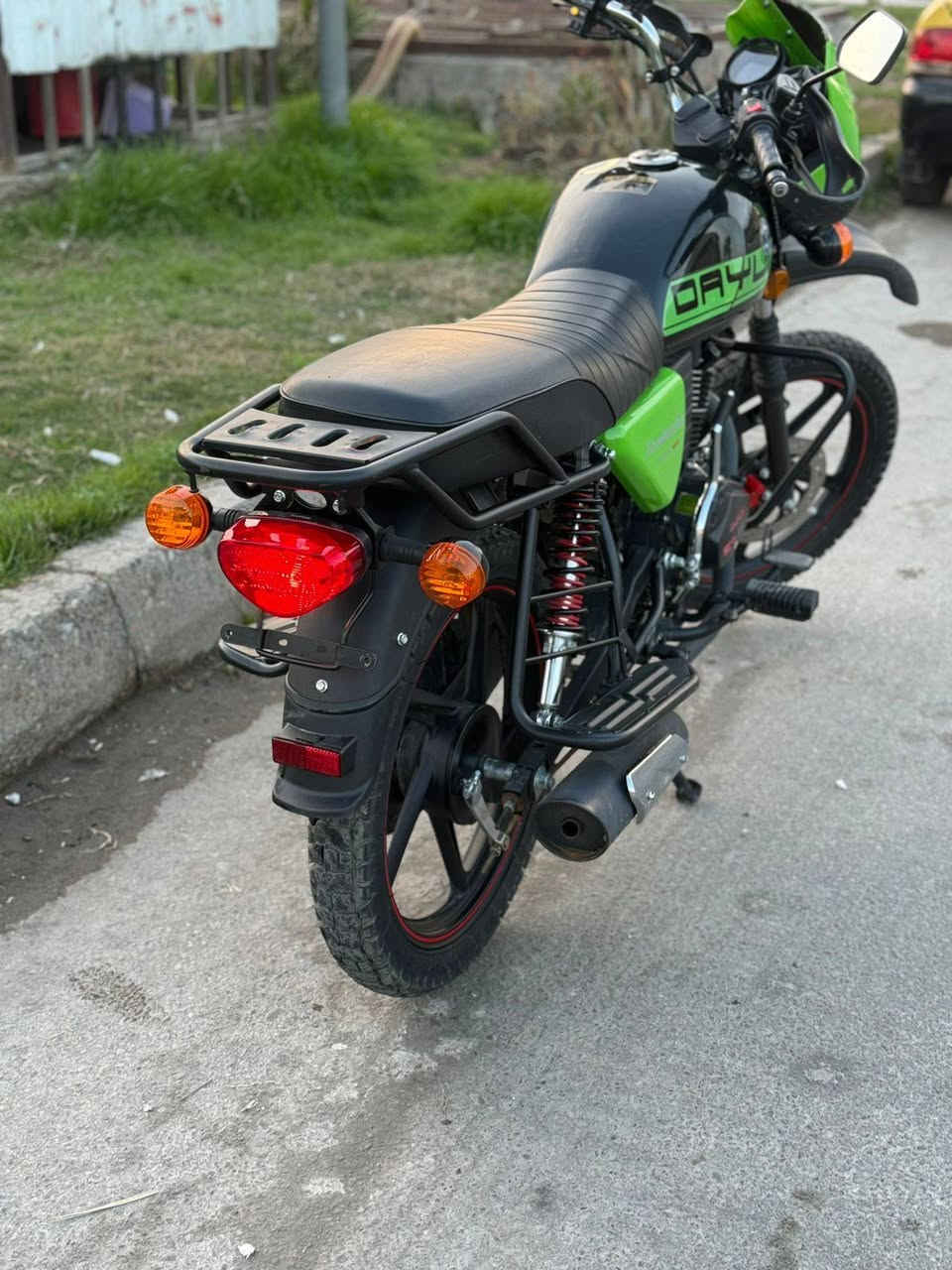 سلام عليكم دايوان 25 دراجه نضيفه ماشيه قليل مرقم اربيل تحويل شوكت ميعجبك اريدها ب2300
قفل ***********
