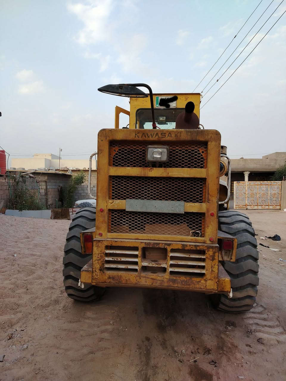 سلام عليكم شفل 70 للبيع السعر 150 رقم نجف المكان البصره كرمه علي المو شراي لايتصل رقم الهاتف  ***********
