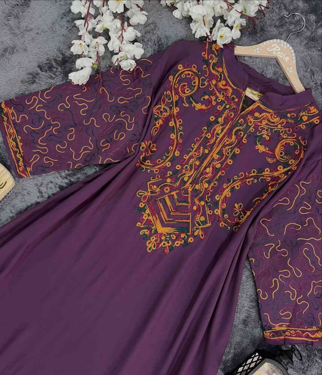 نص رمضان عدى… وكشختج بعدها ما طلعت؟ 😏🌙
بعد باقي عزومات ولمّات حلوة… لا تضيعينها بدون إطلالة تبرق ✨

هاي الجلابية تخلي حضورج مختلف من أول نظرة 💛

💰 السعر بس 12,750 دينار
🚚 توصيل لكل العراق 3000 دينار فقط

✔️ قماش كشمير أصلي درجة أولى
✔️ طول كامل وفخامة تليق بأجواء رمضان
✔️ تلبس من وزن 50 إلى 105
✔️ ستراس يلمع ويخليج نجمة كل سهرة ✨

لسه عدنا نص رمضان نكشخ بيه 😉
احجزي هسه وخلي الباقي من الشهر إلك إنتِ 🌙�
#رمضان_كريم #رمضان #رمضان_كريم🌙 #رمضان2026 #اكسبلور_فولو⁩


**إذا كنت صاحب هذا الإعلان وتريد حذفه لأي سبب، رجاءا أرسل رسالة إلى الدعم الفني**