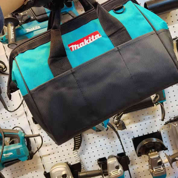 السيف للعدد .  AL SAIF TOOLS

متجر مختص في بيع العدد اليدوية والادوات والكهربائية .
 العنوان / بغداد _ الكرخ _ حي الحسين شارع 40 خلف كلية الرشيد.
 
توفرت منتجات شركة MAKITA  اليابانية .

مصنوعة من نسيج صناعي للاستخدام في ظروف موقع العمل القاسية

الراحة : سحاب عالي الجودة لسهولة التشغيل وزيادة المتانة

التصميم : تم تصميمه بمقابض معززة لمزيد من المتانة

يتضمن : يتضمن حزام كتف لمزيد من الراحة

تتضمن : حقيبة أدوات المقاول 33سم × 21 سم  × 25 سم (الطول × العرض × الارتفاع)

للاستفسار و للطلب 🔻

📥 للحجز، يرجى مراسلة الصفحة عبر الواتساب على الرقم: ***********
وإرسال صورة المنتج، اسم الشخص المستلم، عنوان السكن، ورقم الهاتف.

#Tools #baghdad #Iraq #erbil #basra #bags  
#wera #knipex #germen #usatools #makita
#japan 

#عدد #ادوات #بغداد #العراق #اربيل #البصرة #المنصور  #حقائب
