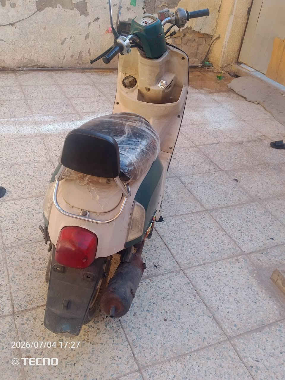 السلام عليكم 
دراجه ماكس بوليس 
داخل كريمي
خير من الله محرك وكهربائيات نكره سلف هندر 
مكاني العبيدي السعر 475
رقم ***********
