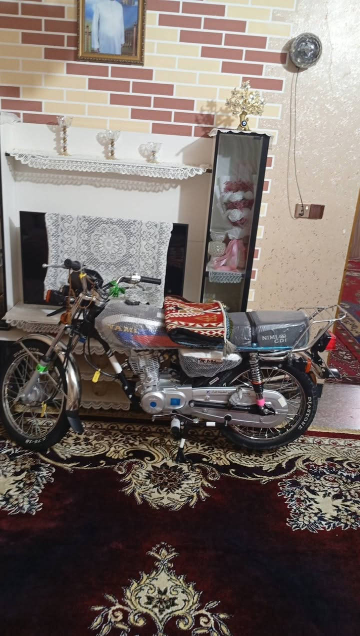 سلام عليكم
نامه 4كير موديل 26 طلعته من المعرض بيدي وصل معرض عندي كهربائيات كله شغاله من عده الهورن محروك شرط شلعه ومعدل محرك نظيف لا تبخير ولا تنقيص 
سعر 725وبيه مجال 
مكاني كربلاء 
***********
