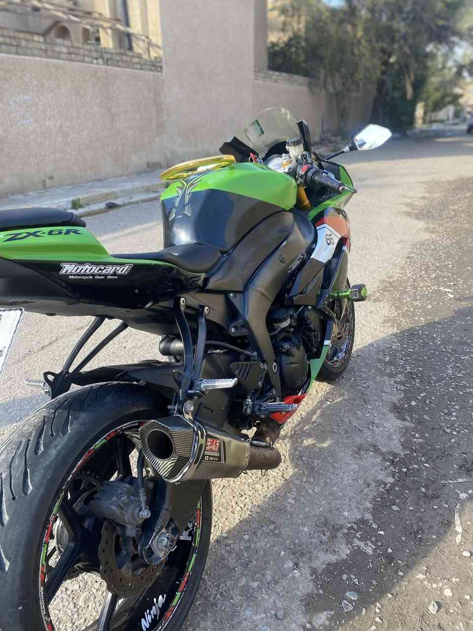 كاوسكي 636
السلام عليكم 
كاوسكي 636 
موديل 2012
ماشية 36الف 
مرقم وسنوية كامل تحويل ثاني يوم
الدراجة كفالة عامة 
السعر 39وبيها مجال
***********
