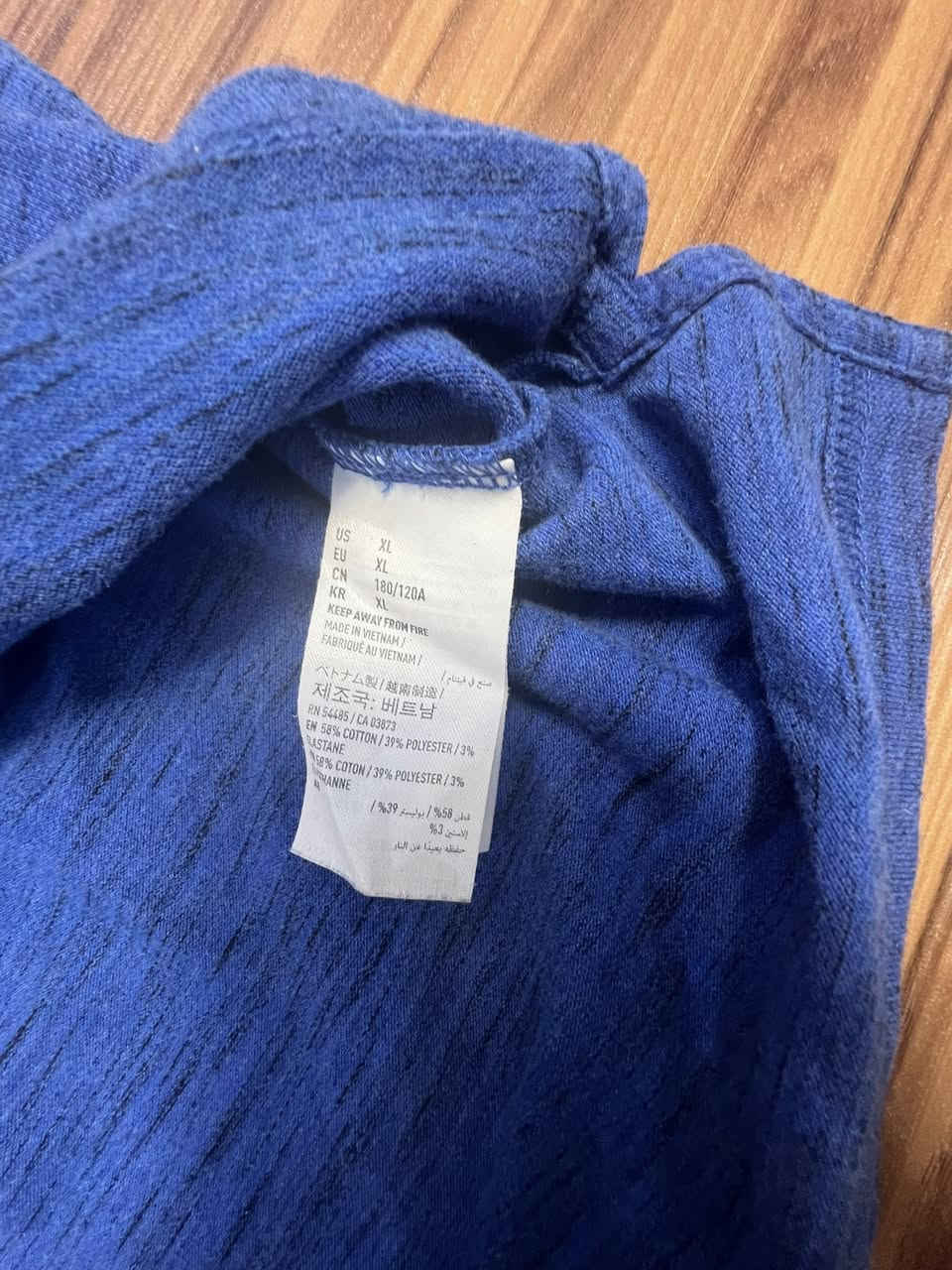 تيشيرت اميركان ايگل 🦅
اصلي 💯 
اللون ازرق 
قياس xl
عرض الصدر 60سم
الطول 74 سم


**إذا كنت صاحب هذا الإعلان وتريد حذفه لأي سبب، رجاءا أرسل رسالة إلى الدعم الفني**