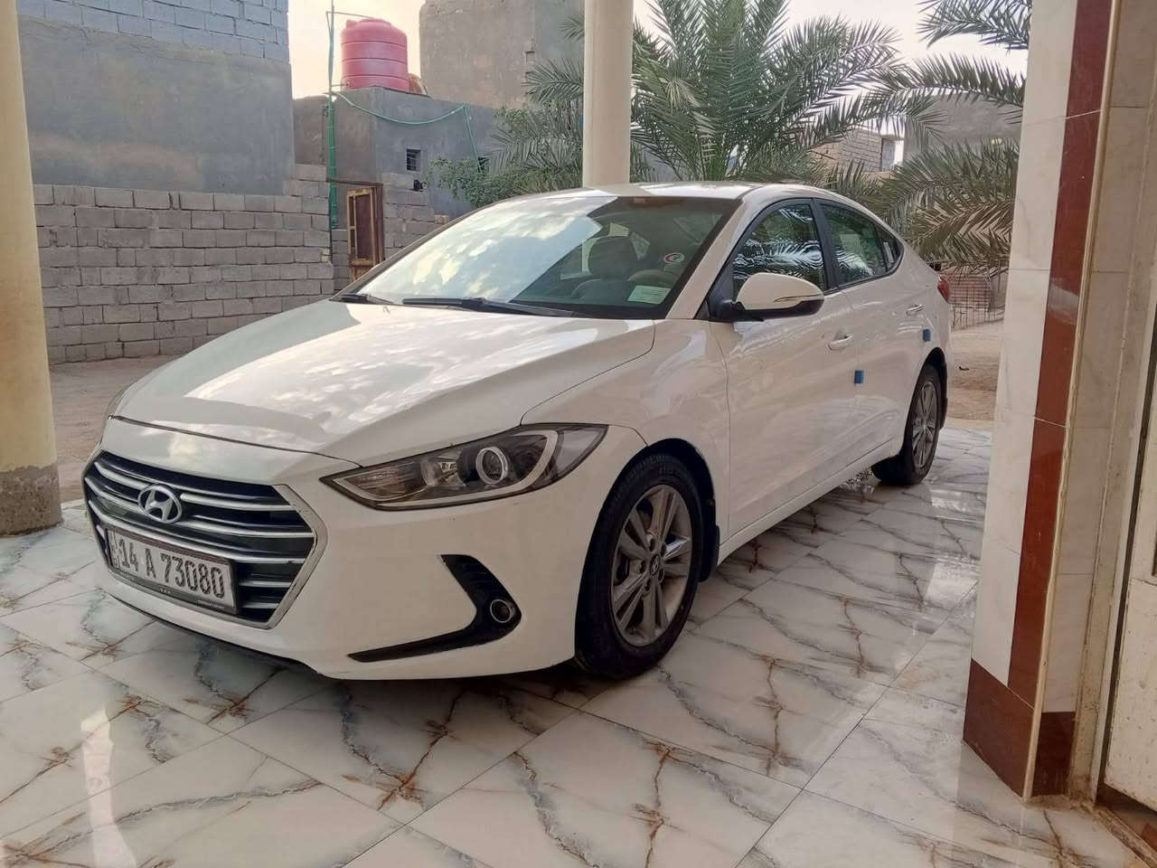 السلام عليكم سياره البيع انتره مديل 17 سياره سياره جديده بمعني الكلمه بيها بارد بل باب مال السايق وبنيد مبدل والباقي كفاله عامه رقم النكليزي جديد كهربائية كله شغاله سنويه السنه 0030 السعر 130 وبيها مجال الإمكان البصره رقمي ***********
